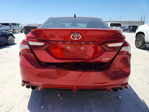 2019 TOYOTA CAMRY