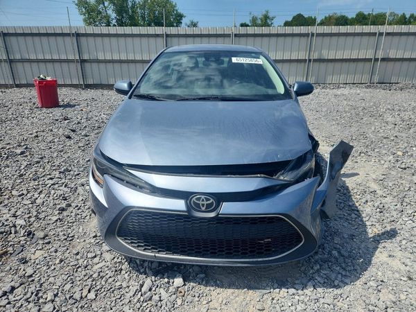 2022 TOYOTA COROLLA XLE