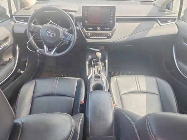 2022 TOYOTA COROLLA XLE