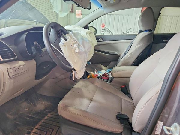 2021 HYUNDAI TUCSON — DENT