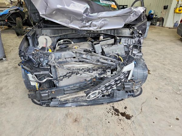 2021 HYUNDAI TUCSON — Engine bay
