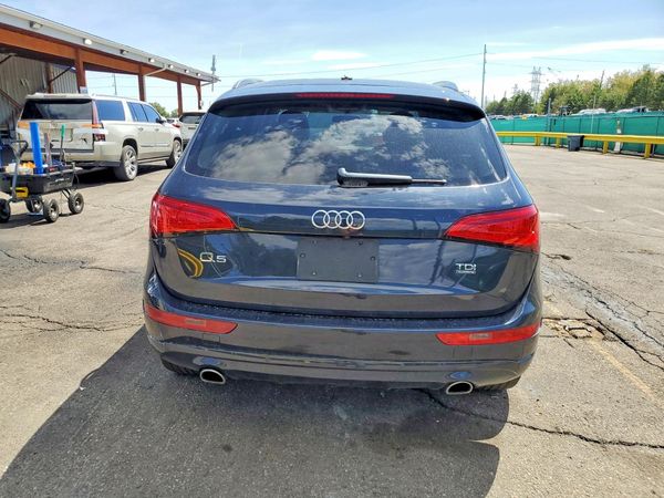 2014 AUDI Q5