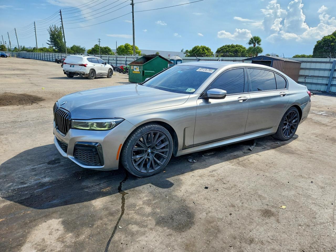 2020 BMW 750