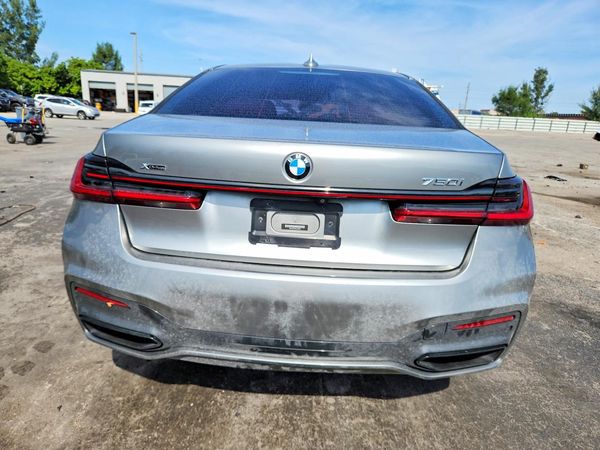 2020 BMW 750