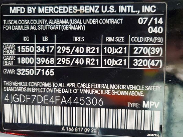 2015 MERCEDES-BENZ GL GL550 4MATIC