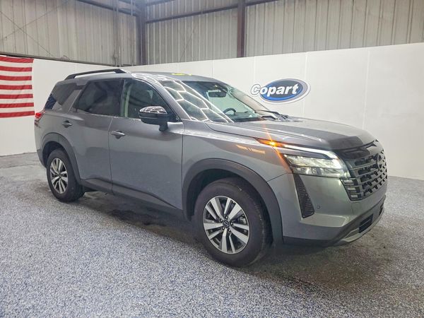 2026 NISSAN PATHFINDER SL — Passenger 3/4