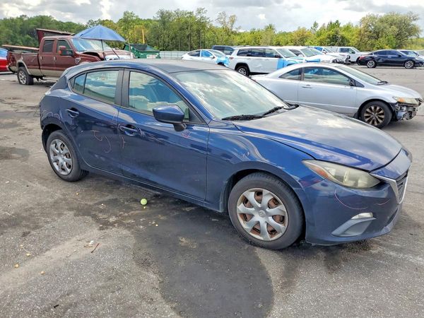 2015 MAZDA 3 Sport/GX