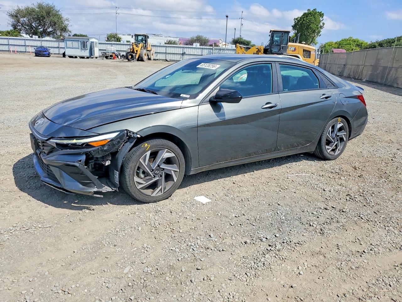 2025 HYUNDAI ELANTRA Blue, SEL Sport — Front 3/4