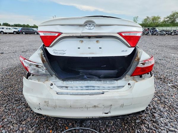 2015 TOYOTA CAMRY