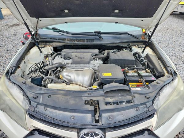 2015 TOYOTA CAMRY