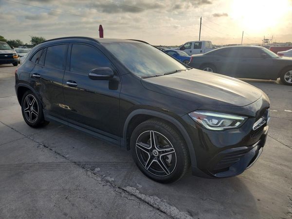 2021 MERCEDES-BENZ GLA GLA250-4M