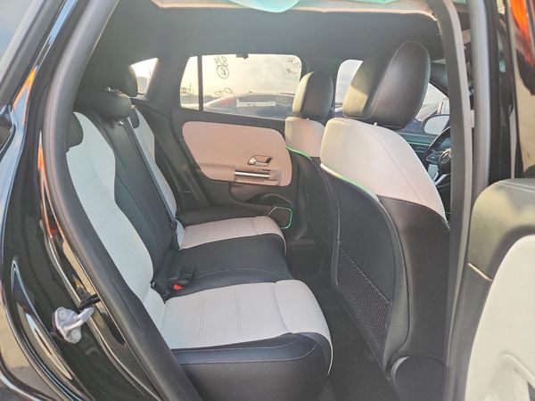 2021 MERCEDES-BENZ GLA GLA250-4M