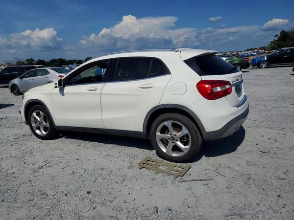2018 MERCEDES-BENZ GLA GLA250