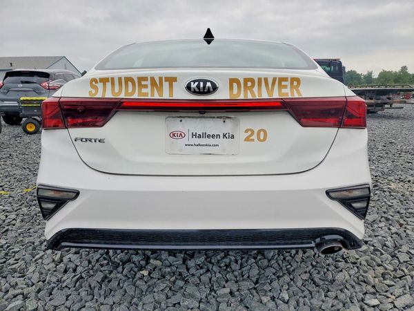 2021 KIA FORTE FE, LXS
