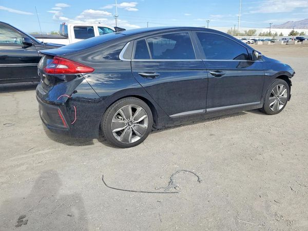 2018 HYUNDAI IONIQ Limited (HEV)