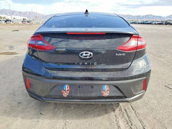 2018 HYUNDAI IONIQ Limited (HEV)