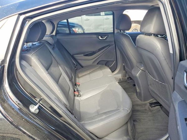 2018 HYUNDAI IONIQ Limited (HEV)