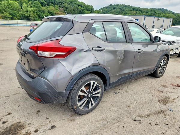 2019 NISSAN KICKS