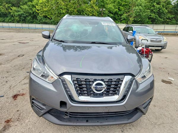 2019 NISSAN KICKS