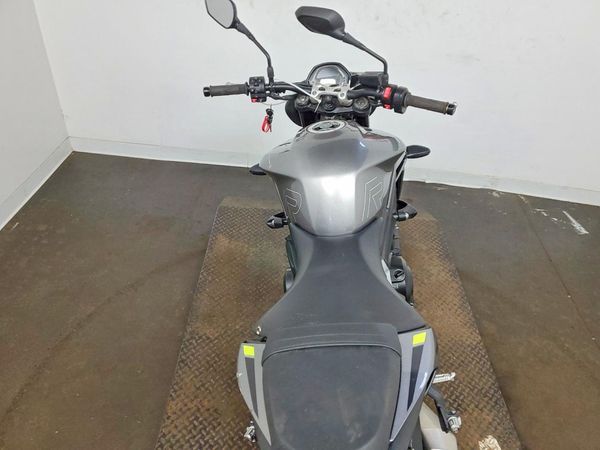 2024 TRIUMPH MOTORCYCLE STREET