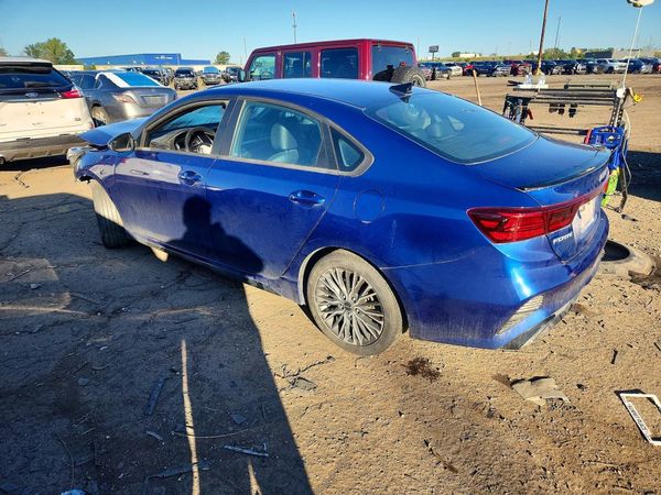 2024 KIA FORTE