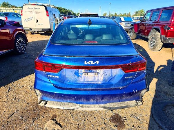 2024 KIA FORTE