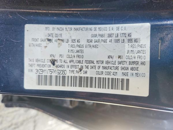2015 MAZDA 3