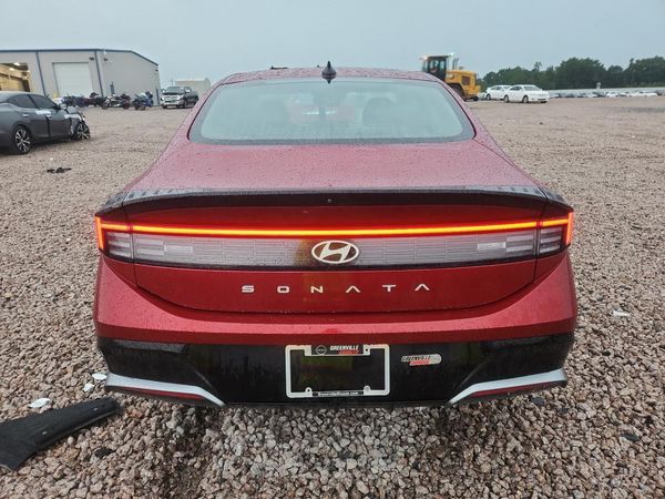 2025 HYUNDAI SONATA