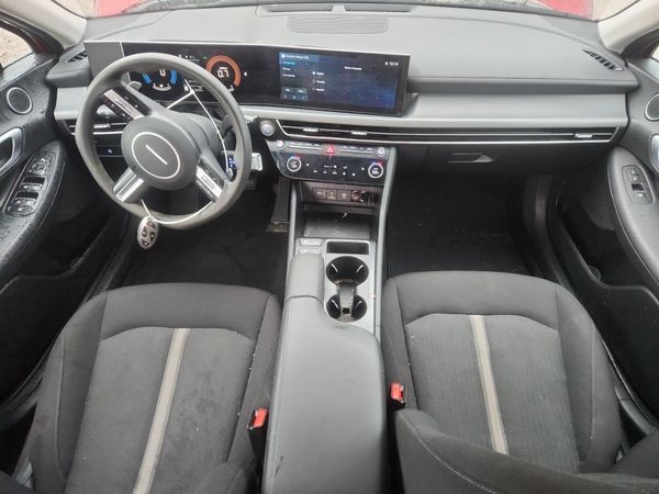 2025 HYUNDAI SONATA
