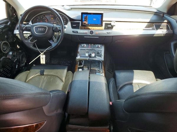 2015 AUDI A8