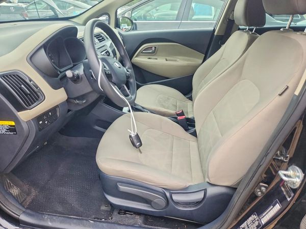 2017 KIA RIO LX