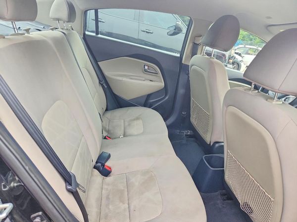 2017 KIA RIO LX