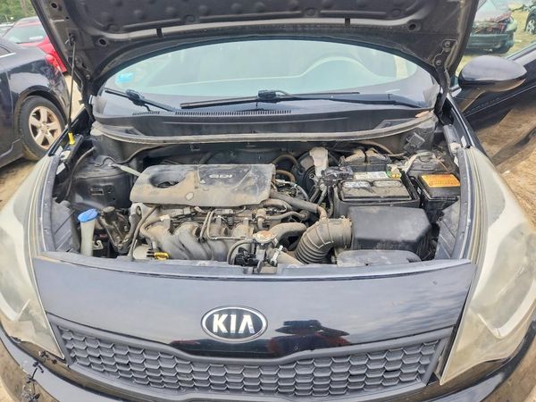 2017 KIA RIO LX