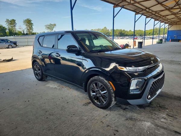 2022 KIA SOUL