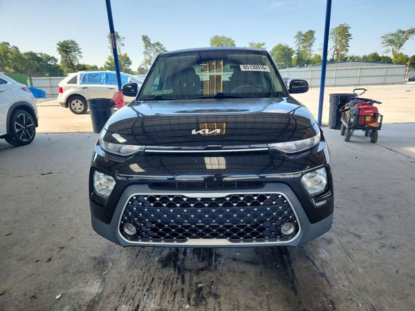 2022 KIA SOUL