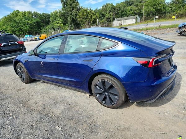2024 TESLA MODEL 3