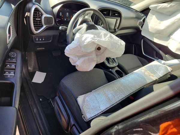 2024 KIA SOUL LX, S