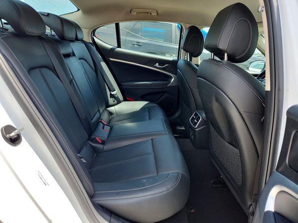 2026 GENESIS G70 2.5T RWD