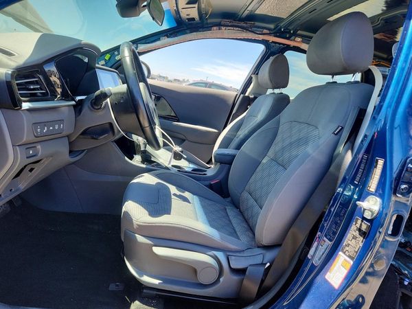 2022 KIA NIRO LX, LXS, LXS SE