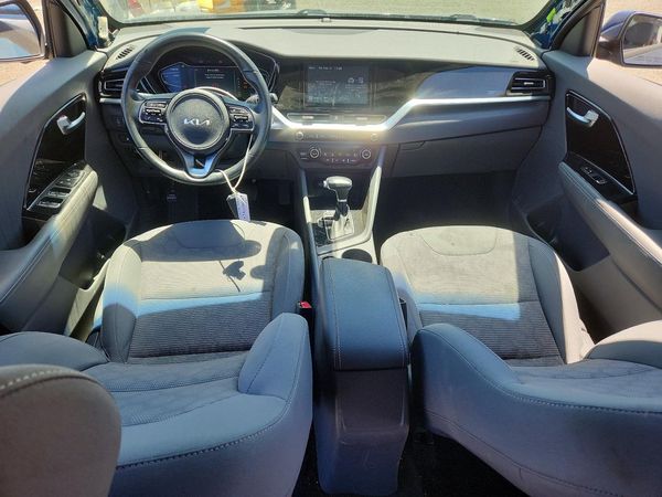 2022 KIA NIRO LX, LXS, LXS SE