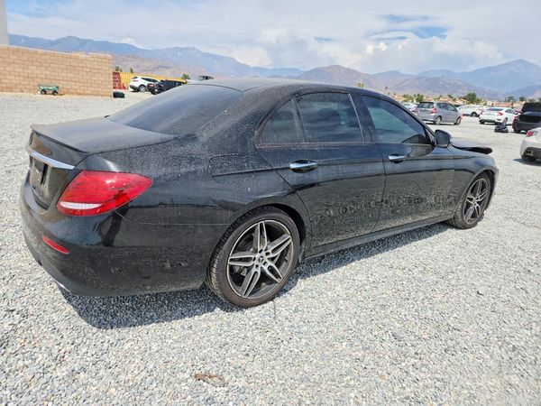 2019 MERCEDES-BENZ E E300