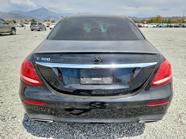 2019 MERCEDES-BENZ E E300