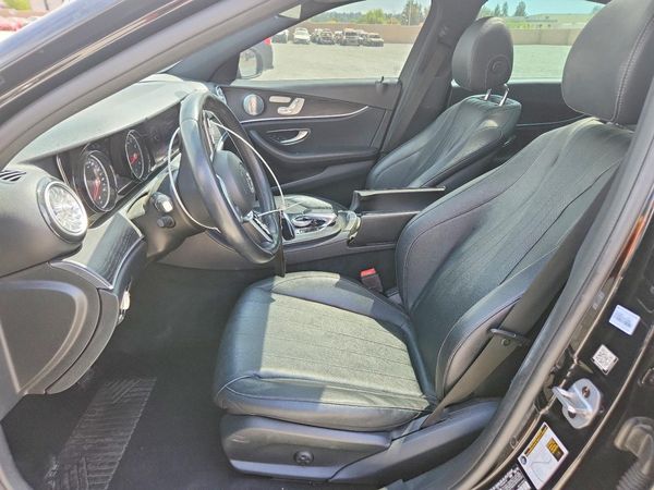 2019 MERCEDES-BENZ E E300