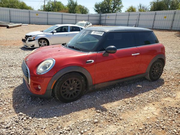 2017 MINI COOPER