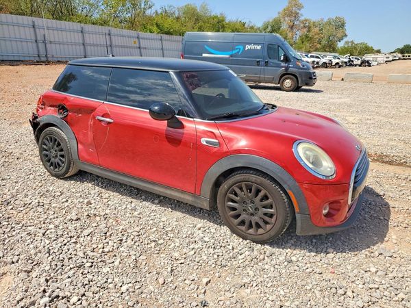 2017 MINI COOPER