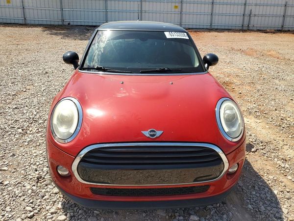 2017 MINI COOPER