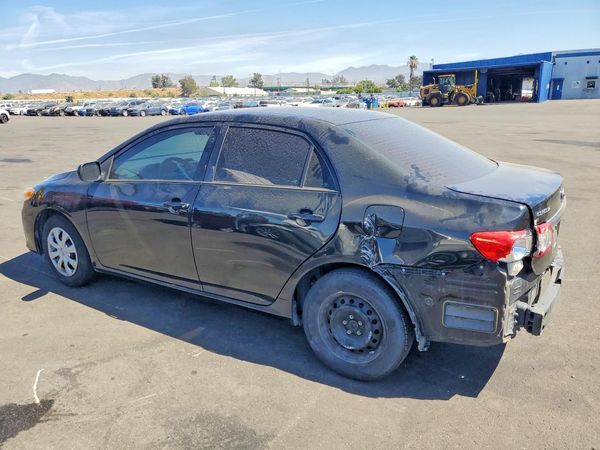 2013 TOYOTA COROLLA