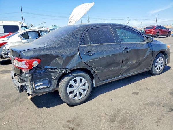 2013 TOYOTA COROLLA