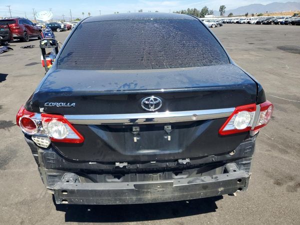 2013 TOYOTA COROLLA