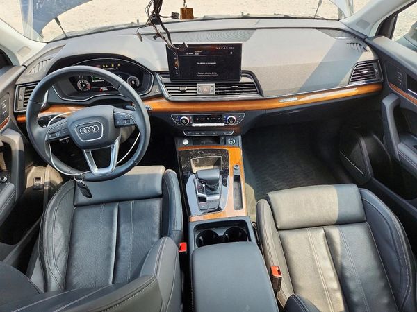 2023 AUDI Q5